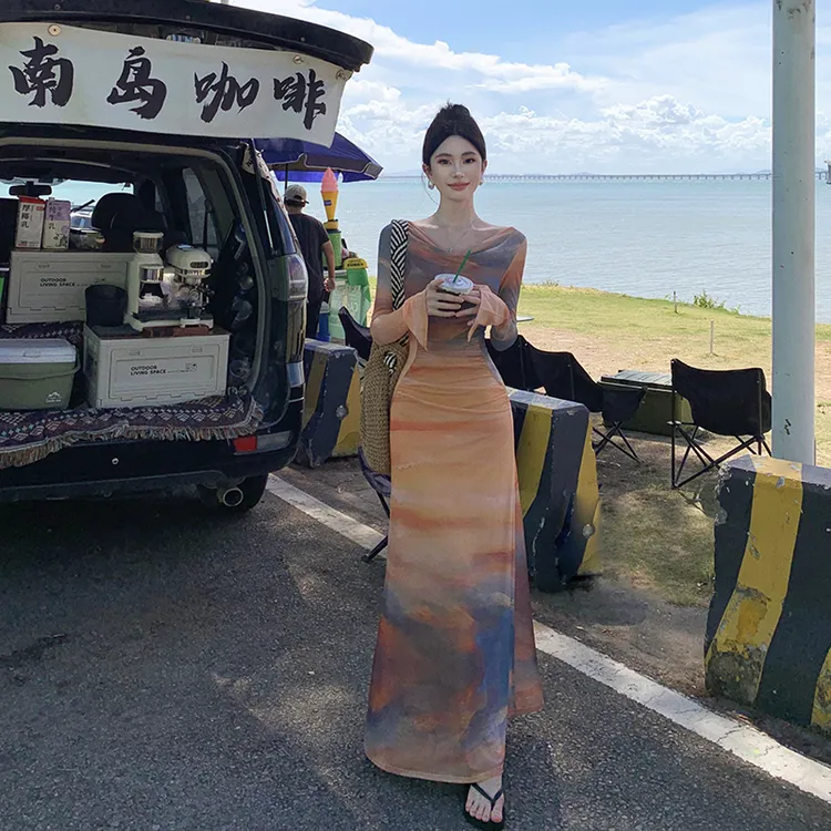 落日扎染印花荡领网纱连衣裙女气质修身收腰显瘦度假长裙