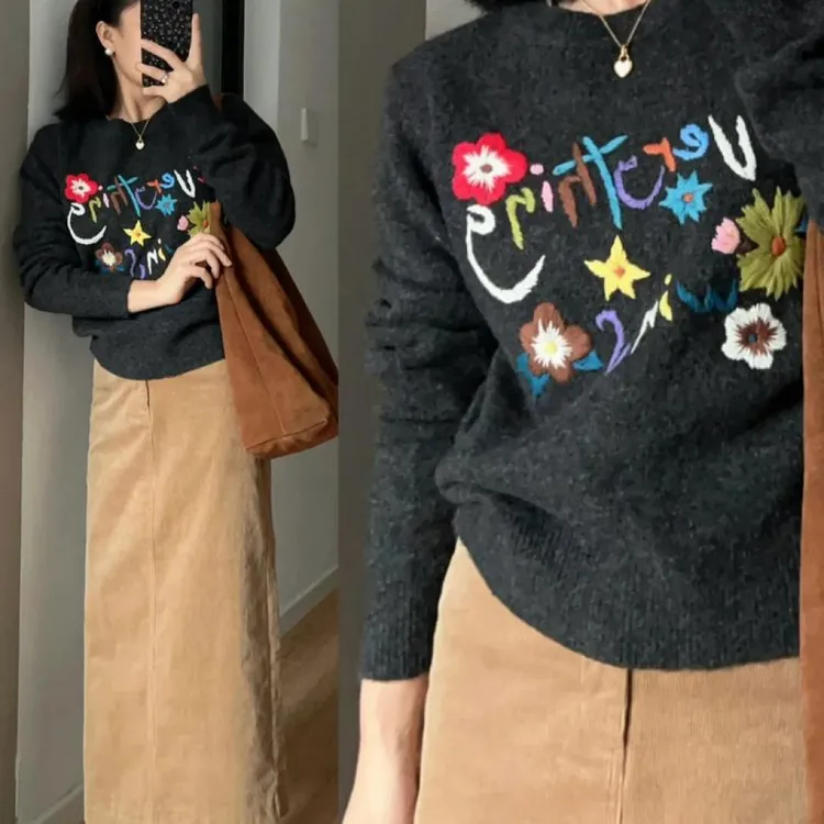 2024秋冬韩系复古氛围感刺绣提花毛衣女宽松显瘦休闲半身裙两件套