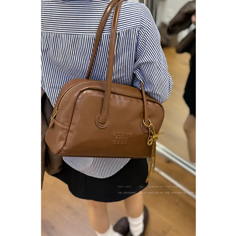 XI DAI·复古保龄球包包女式2024新款秋季单肩包大容量通勤腋下包