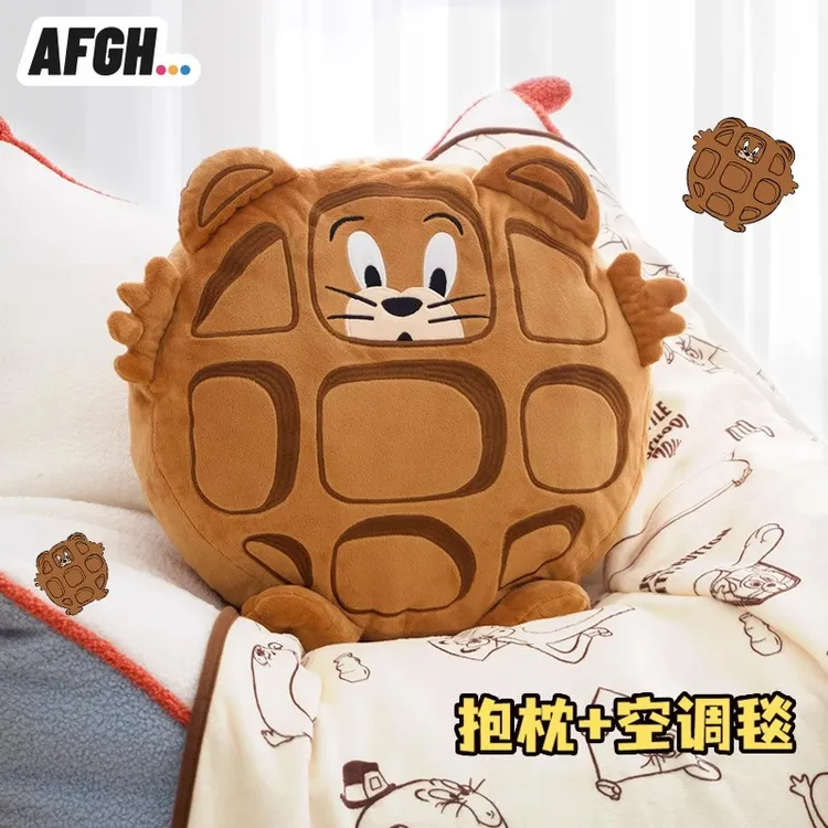 正版特价猫和老鼠周边松饼Jerry华夫饼杰瑞鼠抱枕毯子二合一两用