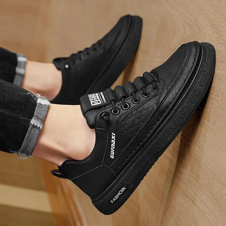 雅鹿纯黑色男鞋春季软底软面运动休闲一脚蹬板鞋厨房工作防滑皮鞋