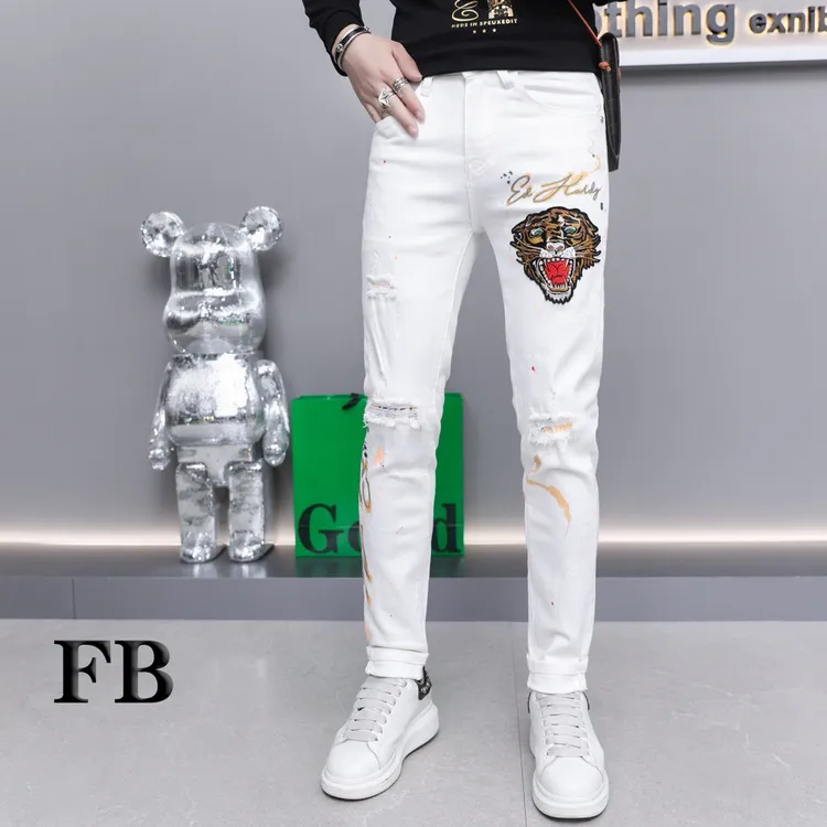 秋季新款时尚潮流男士修身牛仔裤9122