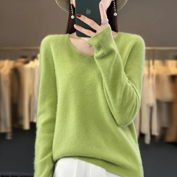 秋冬新款一线成衣纯羊毛衫v领针织衫上衣长袖套头毛衣女