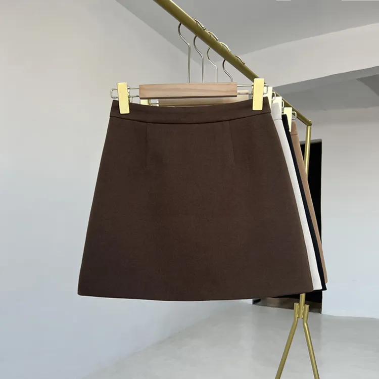 秋冬新款毛呢短裙高腰A版百搭气质质感小个子包臀显瘦百搭半身裙