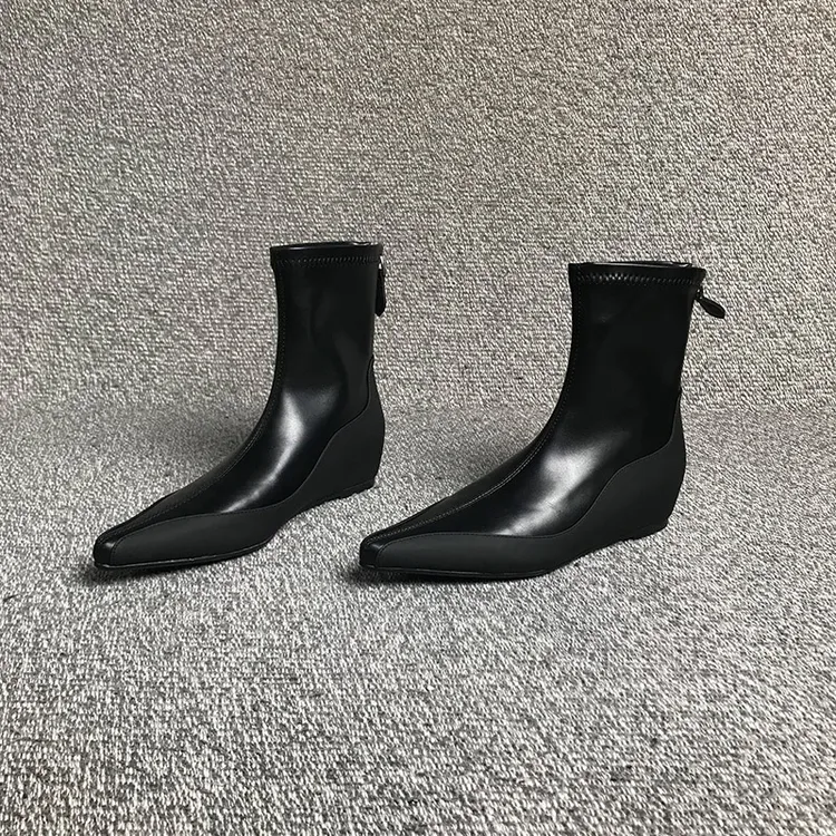 露涵思尖头弹力瘦瘦靴女2024年新款秋冬内增高拼接及踝靴百搭
