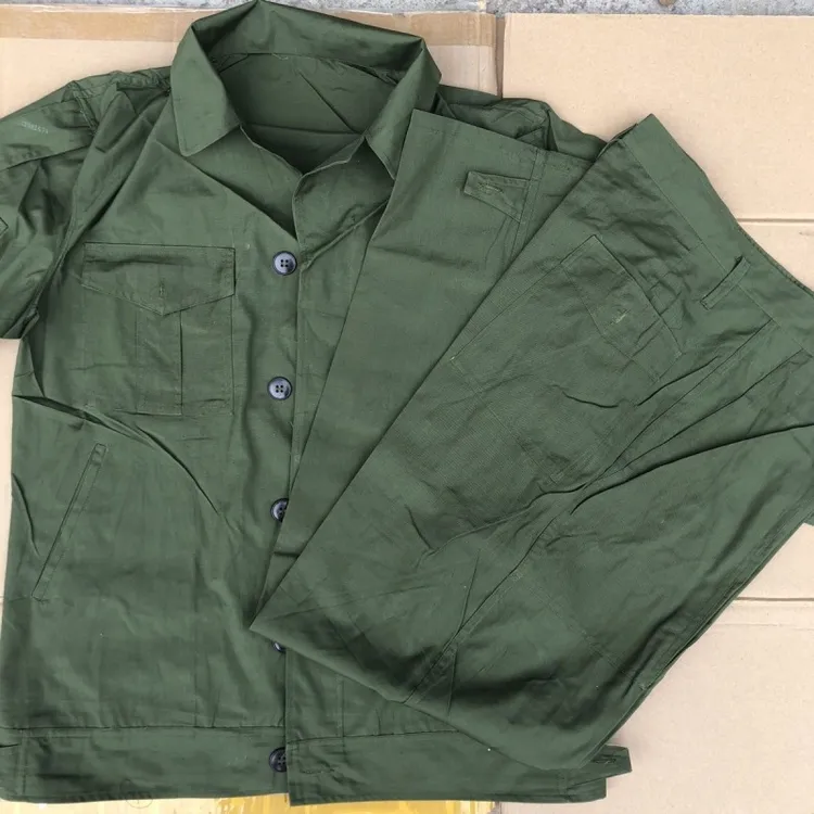 的确良绿色老式扣子带后兜工作服套装