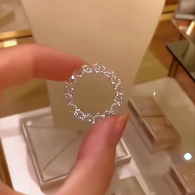 轩斯林超闪满钻戒指女轻奢小众设计高级感戒