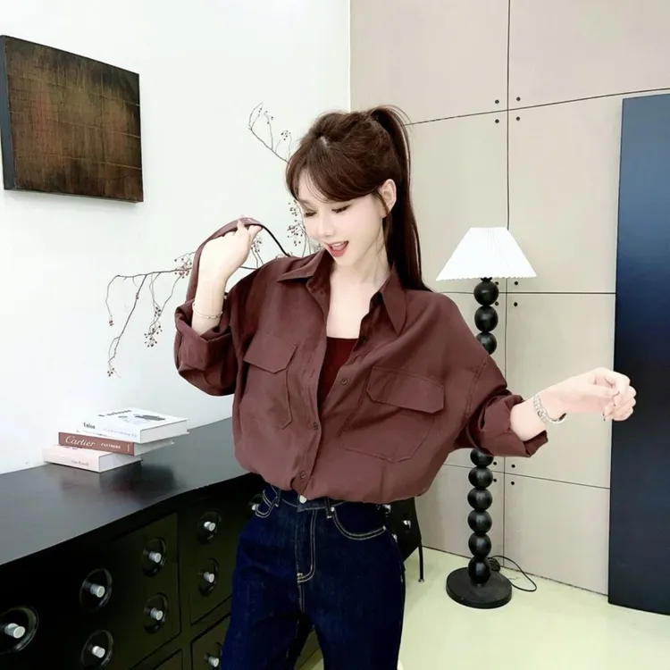 时尚百搭新款翻领2025背心衬衣假两件套秋设计时尚上衣长袖衬衫女