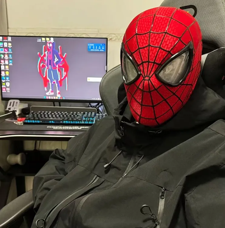 电动蜘蛛侠头套可眨眼睛可动COS面具万圣节