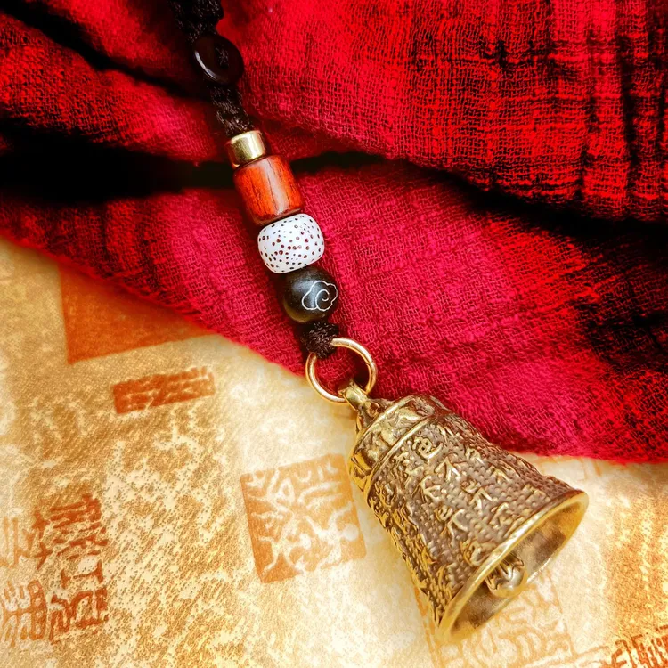 黄铜铃铛钥匙扣挂件风铃男士女士汽车钥匙扣挂绳创意新款复古送礼