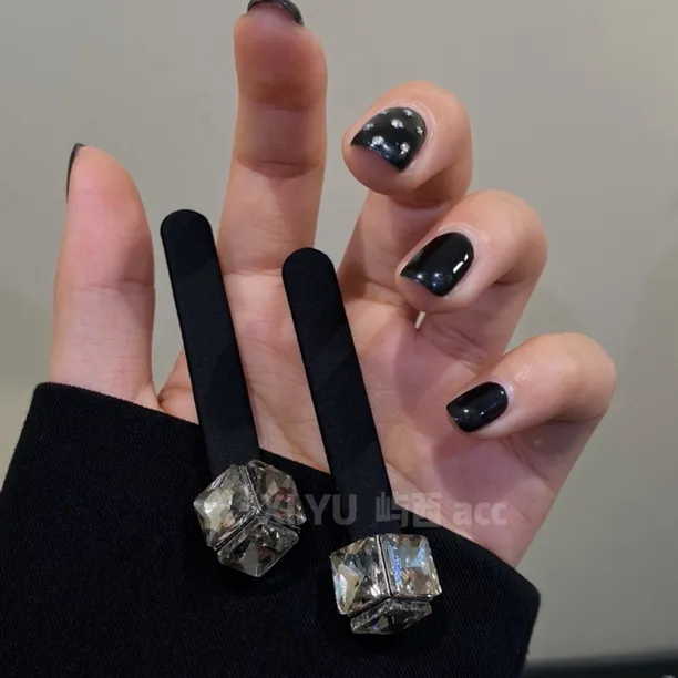 屿西轻奢立体简约方钻高级感黑色小众时尚百搭刘海夹边夹精致发夹