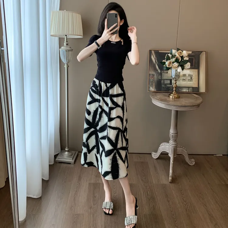 高级感精致高端时尚套装夏季新款设计感轻奢显瘦半身裙女两件套