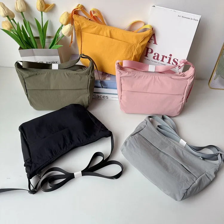 定制~单肩/斜挎包饺子包26*16*3cm