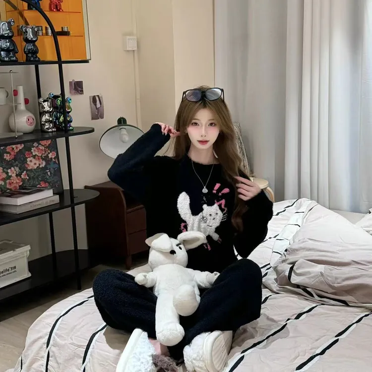 【VNS】一冬季新款韩版卡通刺绣加绒加厚半边绒家居服套装女#23E610