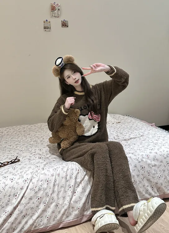 【VNS】一冬季可爱凯蒂猫半边绒睡衣女加绒加厚家居服套装#创-6C095