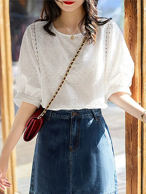 XUDUOMI/许多米夏季女装宽松韩版短袖性感镂空上衣宽松刺绣衬衫