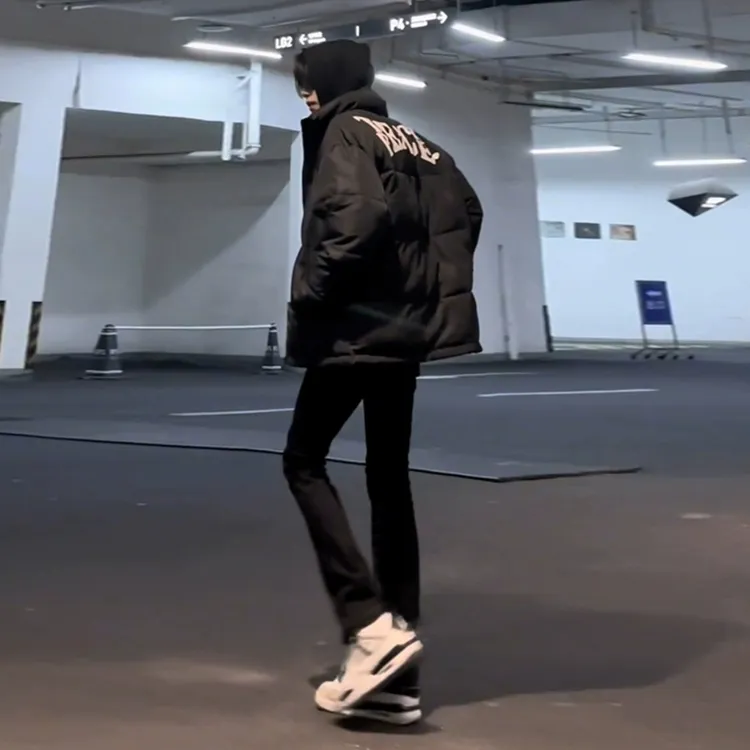 微喇牛仔裤男款2025春秋新款直筒修身休闲美式高街vibe风裤子