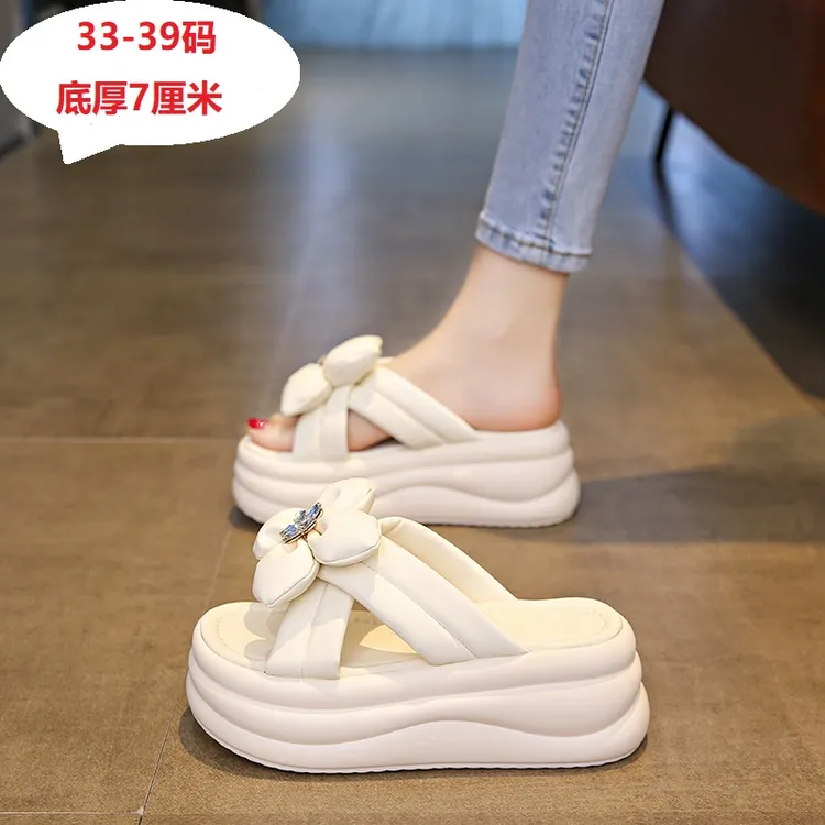 33-39码仙女风夏季凉拖鞋女款时尚外穿高跟一字沙滩鞋ins2025新款