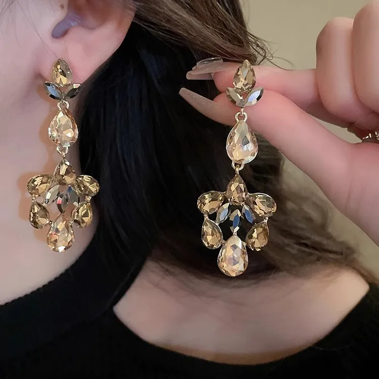 合金耳饰  欧美夸张镶钻几何水滴耳钉小众设计感优雅耳环2025新款