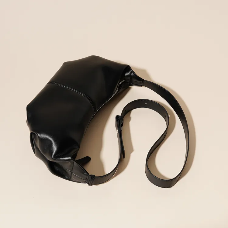 岩牛2025春夏季新款时尚百搭单肩潮流斜挎包包YN3300