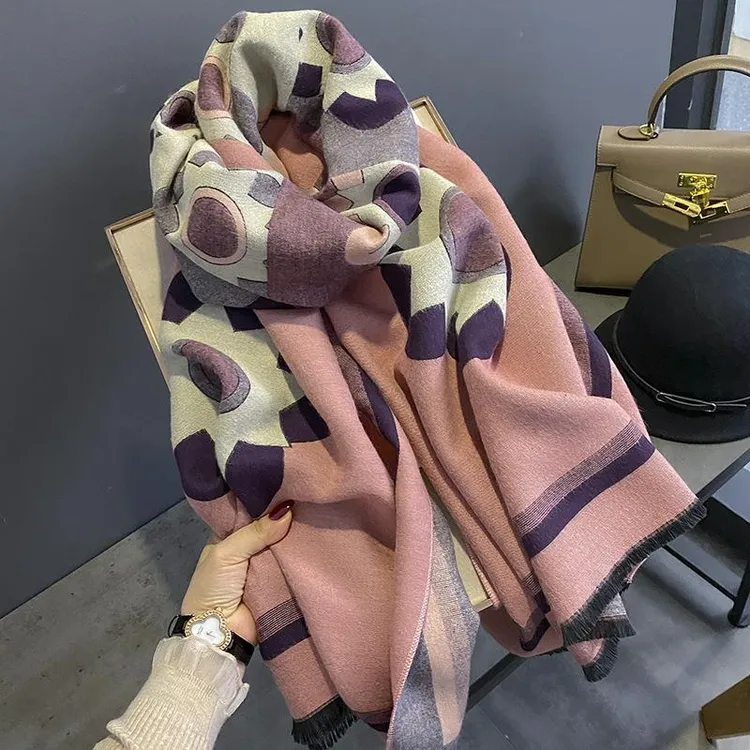 太阳花仿羊绒围巾女外搭披肩女秋冬季加厚保暖围脖