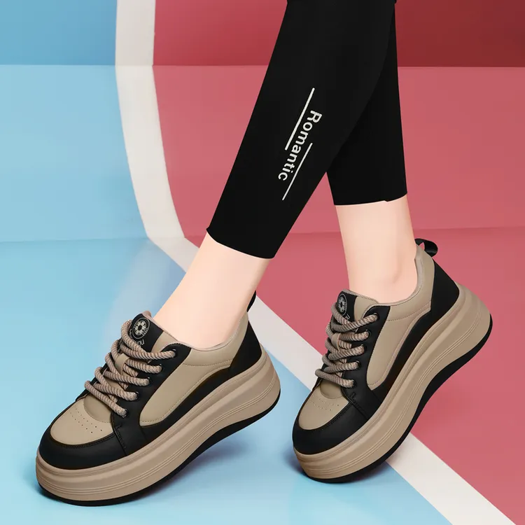 棕色厚底轻便增高老爹鞋女款2025秋冬新款百搭爆款保暖休闲运动鞋