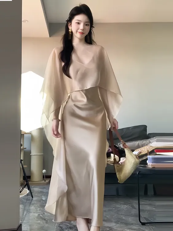 富家千金套装女不规则罩衫茶歇醋酸缎面吊带连衣裙清冷感两件套