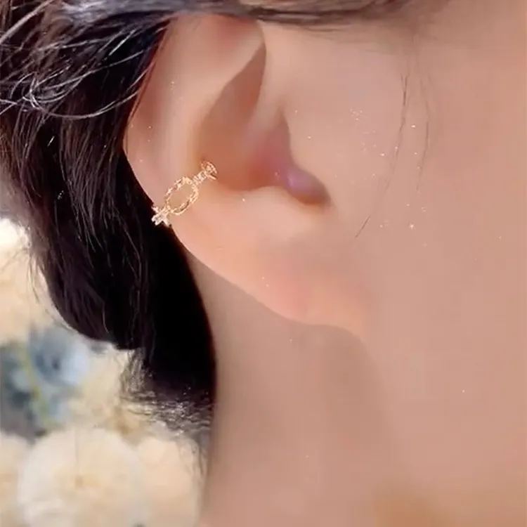 铜合金合成锆石耳饰 高级感法式耳夹女小众无耳洞轻奢个性耳骨夹