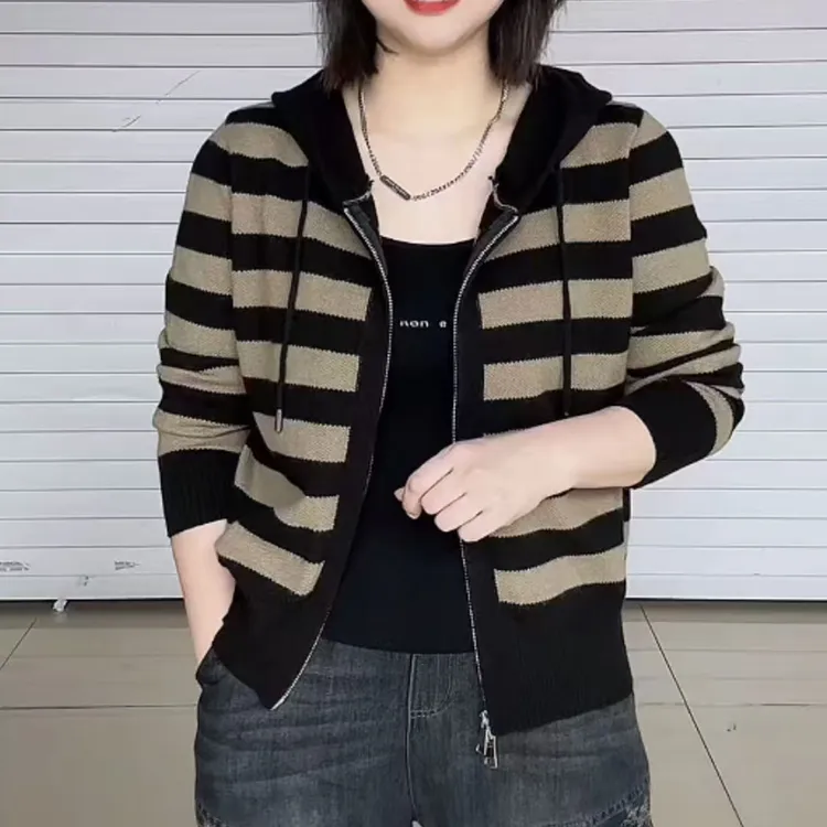 条纹连帽针织开衫外套时尚洋气宽松大码网红显瘦百搭休闲韩版