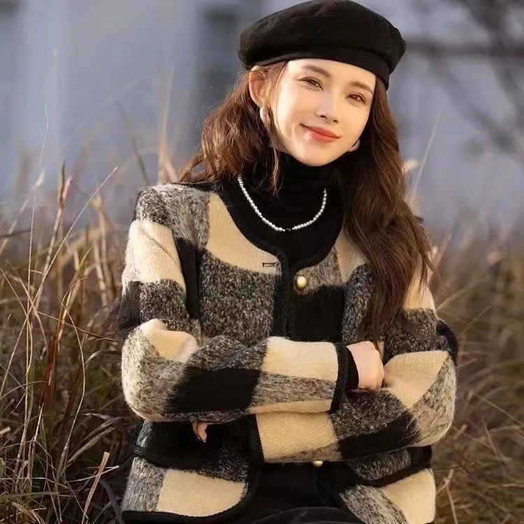 【现货+运费险】复古格子毛呢格纹小香风外套新款百搭时尚085