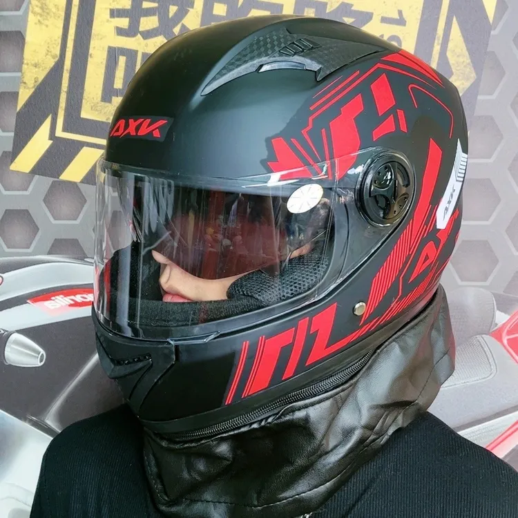 新国标3C认证A类全盔摩托车电动车头盔围脖款安全骑行印花头盔