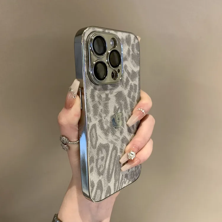 小众豹纹全包镜头适用苹果16/17手机壳新款iphone15pro/14/13防摔