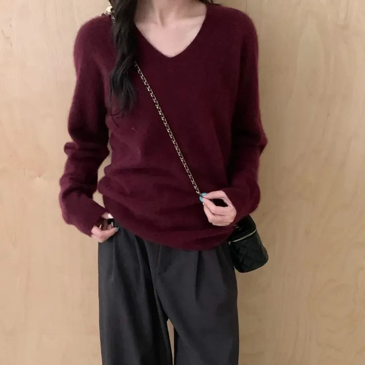 100%羊毛时尚新款针织套头V领毛衣百搭拉绒插肩袖保暖纯色软糯