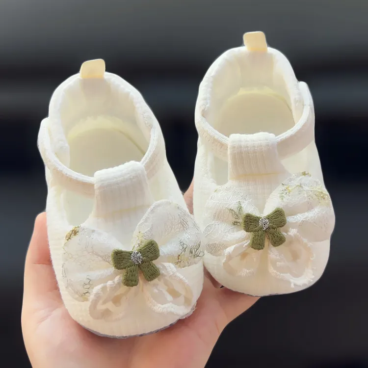 夏秋婴幼儿0-1岁软底防滑女宝宝公主鞋透气舒适棉布软布鞋学步鞋2