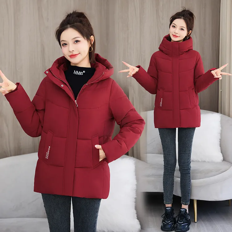新短款棉服女2025宽松加厚冬季时尚百搭显瘦防寒连帽外套棉服