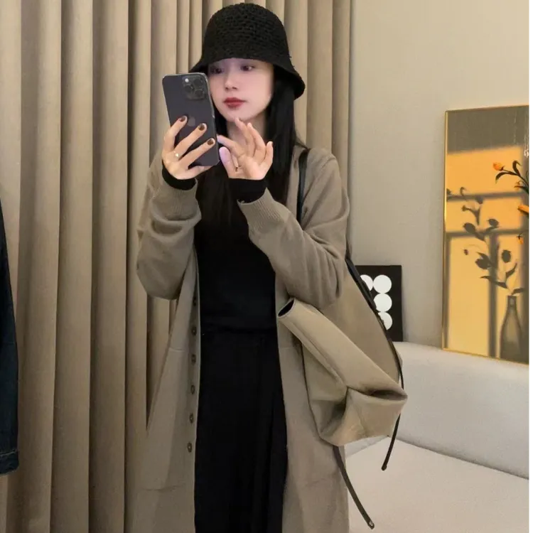 针织开衫春秋款时尚百搭外穿设计感长袖毛衣外套W11