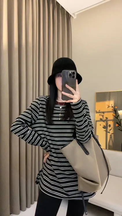 宽松百搭长袖小暖炉双面德绒撞色条纹中长款上衣F32