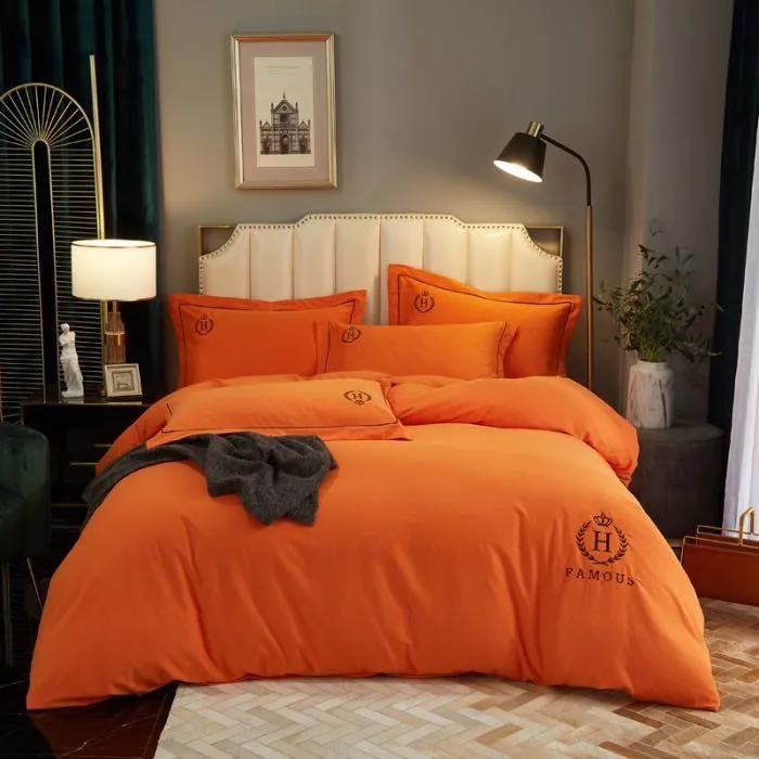 爆款全棉纯色轻奢四件套时尚简约刺绣套件裸睡高端床品100%全棉