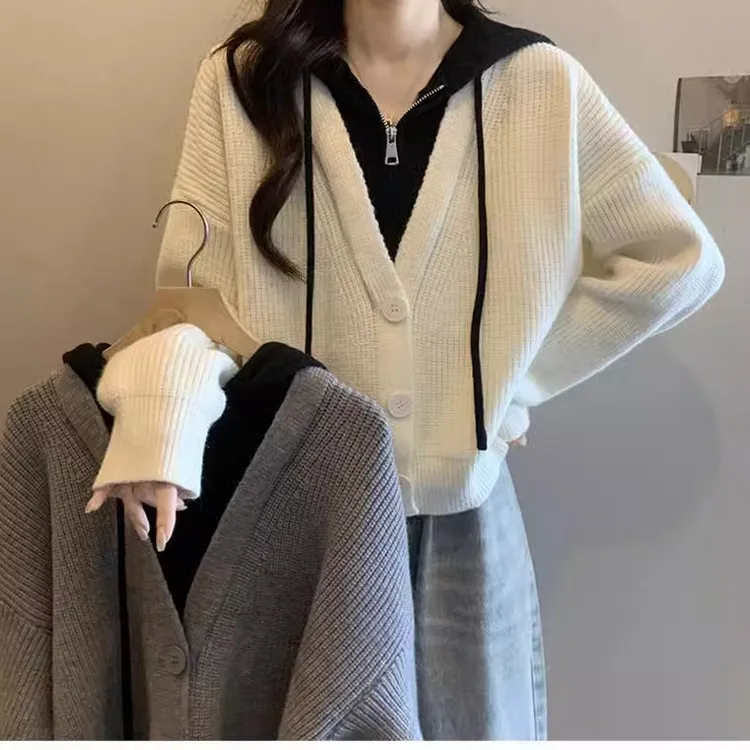 灰色假两件连帽毛衣外套女春秋大码胖mm宽松显瘦短款针织开衫上衣
