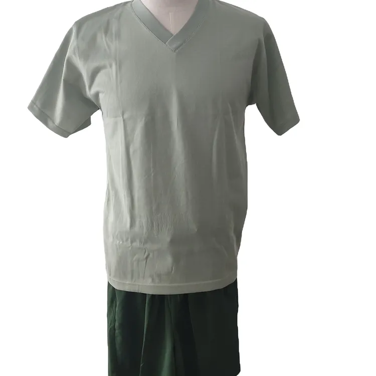 浅绿色夏季短袖短裤套装舒适透气凉爽速干