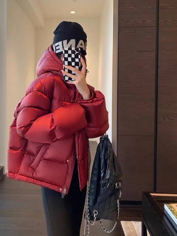 2025新款95%轻奢白鸭绒蓬松保暖服连帽外套短款羽绒服女秋冬款