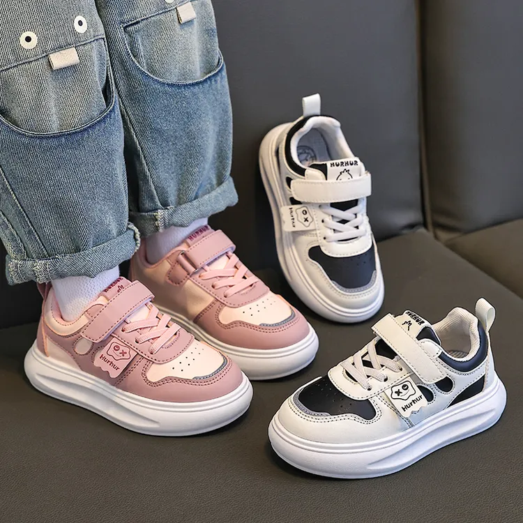 小黄鸭男童鞋子2025春秋新款中大童皮面气女童运动鞋小学生休闲鞋