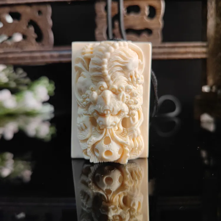 精美手工精修貔恘吊坠配饰雕刻吊坠手把件配饰文玩貔貅吊坠毛衣链