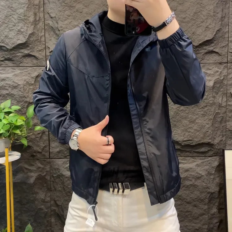 新款男士夹克外套时尚潮款休闲百搭连帽潮流修身美式男款秋季薄款