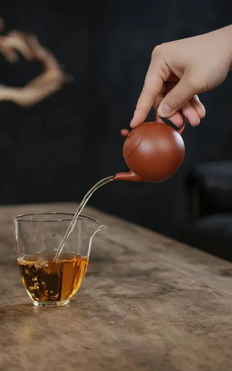 小鹅蛋（容量100cc）老朱泥茶壶紫陶潮州手拉壶变色