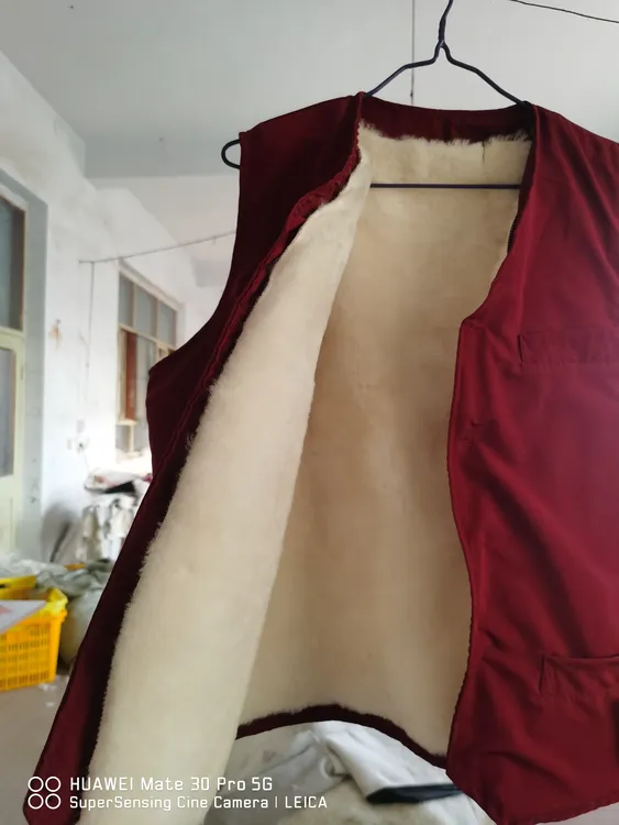 羊皮马甲女皮毛一体马夹妈妈坎肩老年人保暖加厚羊毛背心冬季加绒