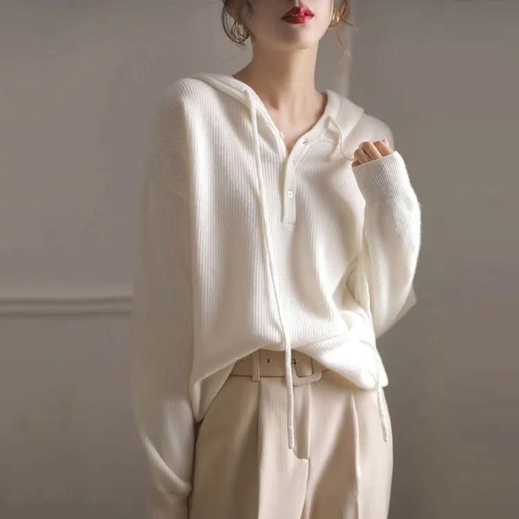 白色连帽针织衫女秋装新款慵懒小香风上衣薄款v领卫衣毛衣秋冬季
