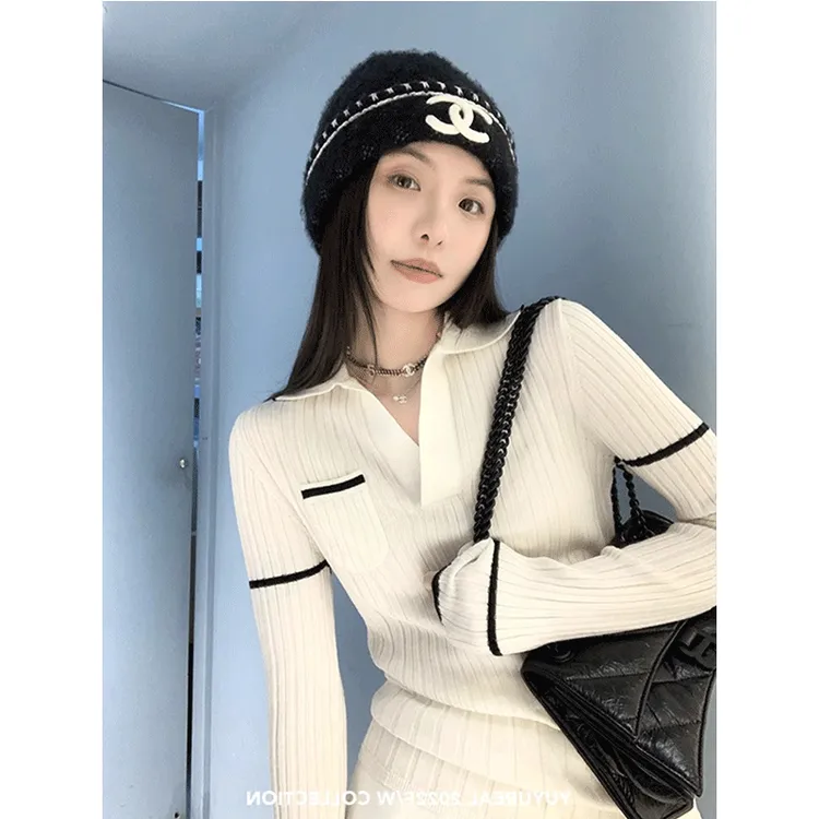 白色v领翻领内搭打底衫女秋冬季polo领毛衣针织衫修身长袖上衣秋