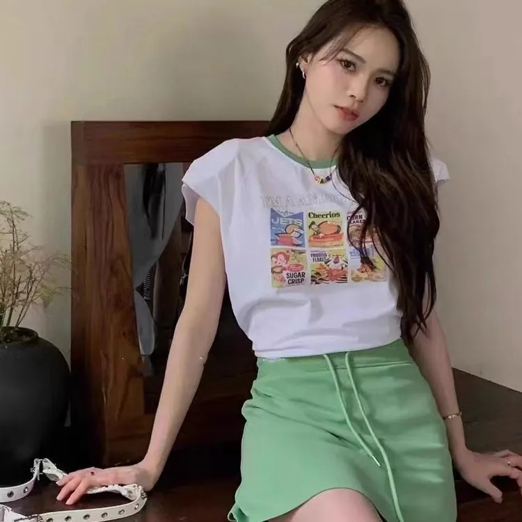 《雨桐精选7.11》图案上衣抽绳短裙套装-10093