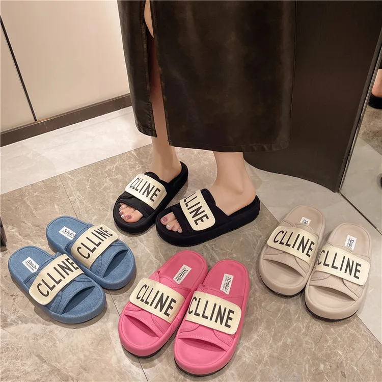字母一字拖鞋女2024夏季新款网红时尚百搭外穿居家防滑魔术贴凉鞋